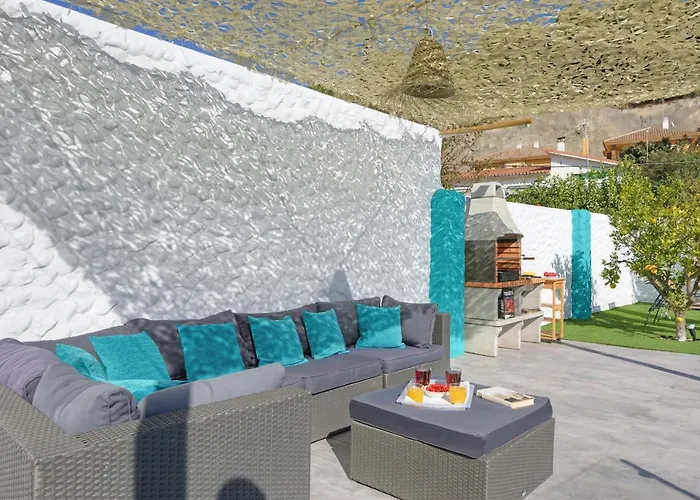 Mamba By Seric,15' Walking To The Willa Torremolinos